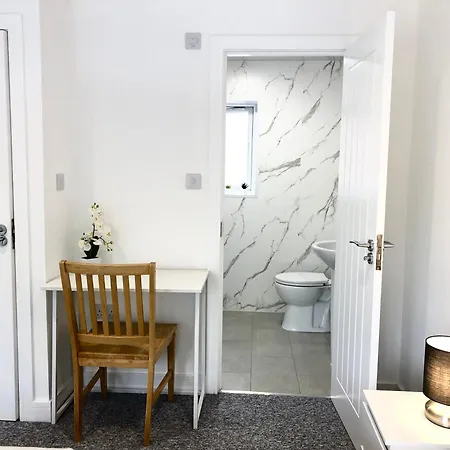 Spacious En-Suite Private Double Bedroom Oxford Exterior photo