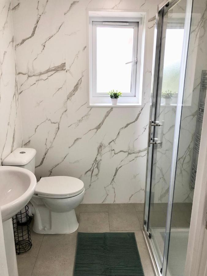 Spacious En-suite Private Double Bedroom