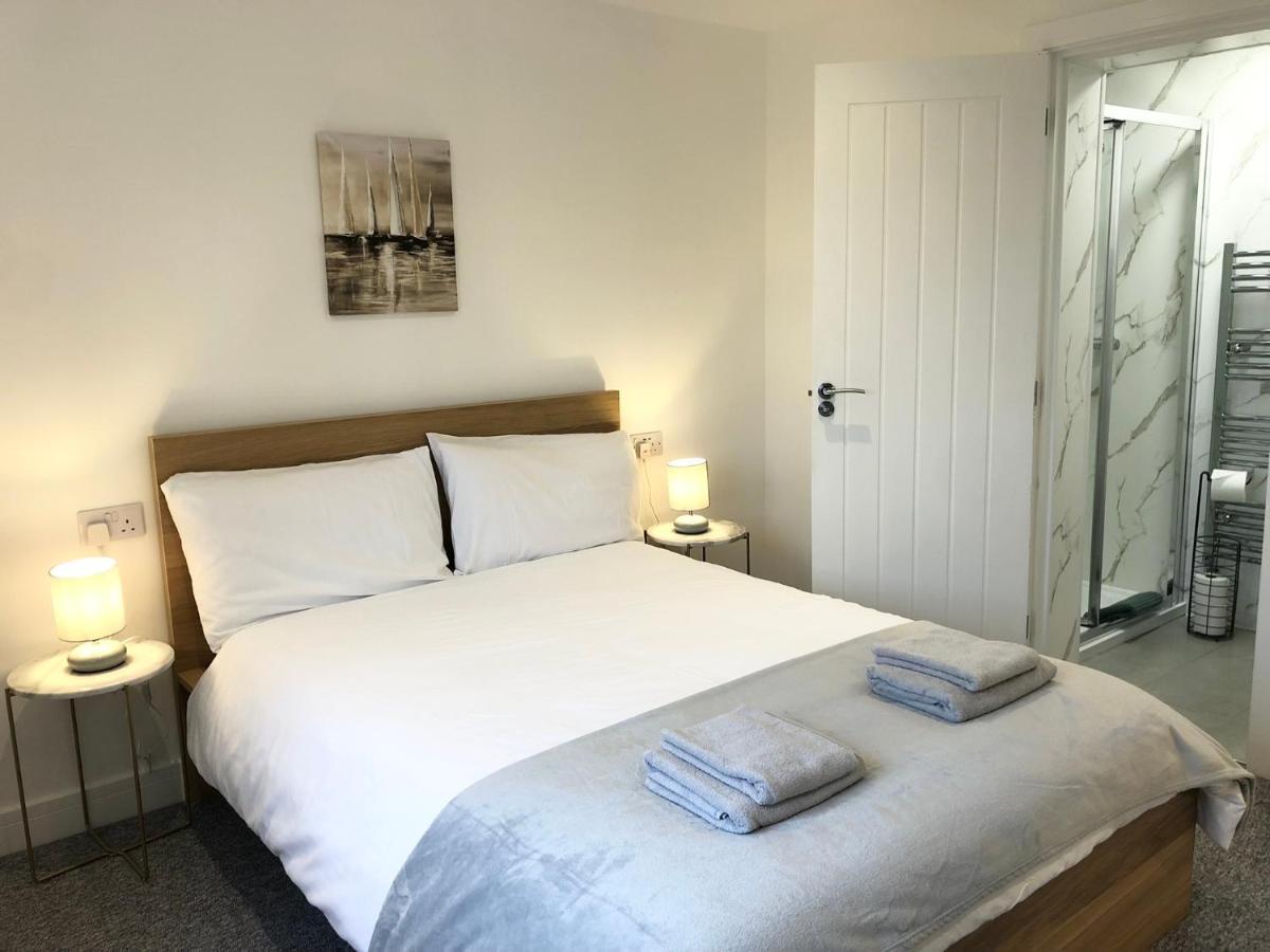 Séjour chez l'habitant Spacious En-suite Private Double Bedroom *